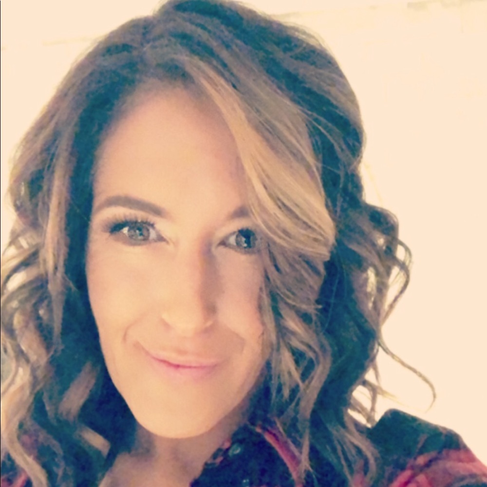 Meet your Posher, Janessa
